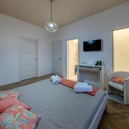 B&B Palazzo Arcieri 萨莱诺 外观 照片
